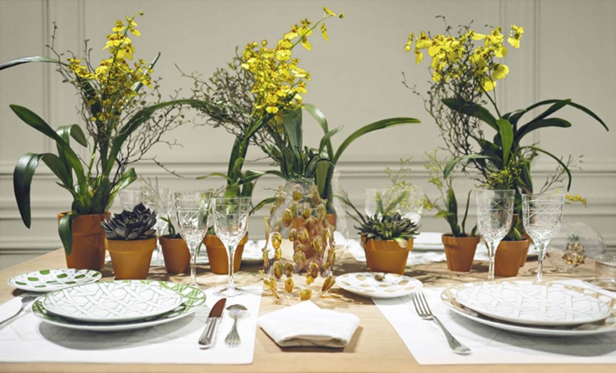 لمسات صيفيّة فوق مائدتك بتوقيع Dior Maison