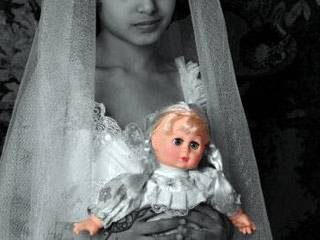 طفلة لبنانية في الـ12 حامل: أحبت وتزوجت!