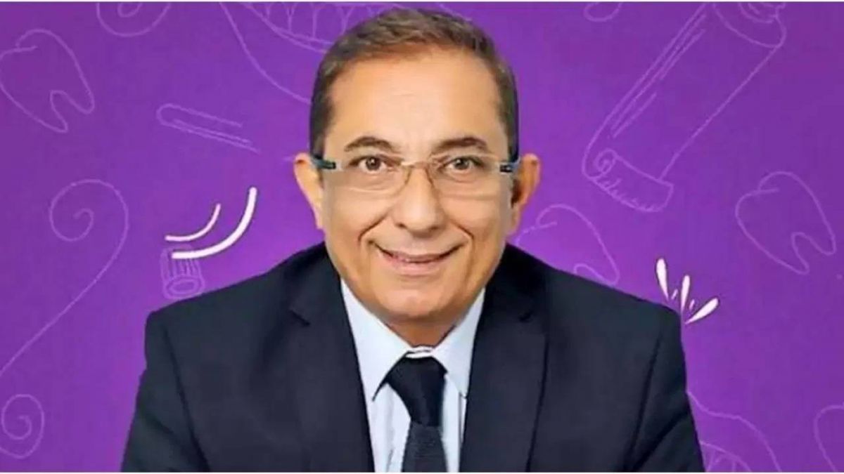 بعد اتهامات عباس أبو الحسن وتميم يونس له بالتحرش.. طبيب الأسنان المتهم يرد