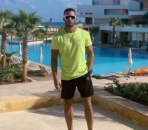 بالصور - هكذا احتفل محمد رمضان بميلاد زوجته