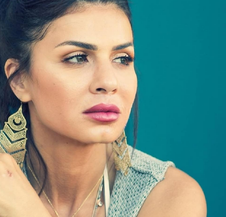 تذكّروا مَن الفنان الذي طلب يد نجلاء بدر و