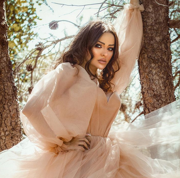 بالصورة – الإفراج عن خطيب زين كرازون السابق... وهكذا بدا بعد سجنه