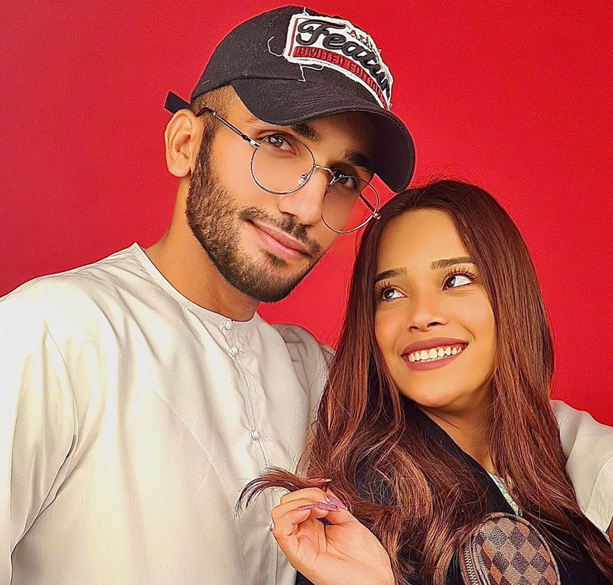 بعد إعلان انفصالهما فيديو يعرض مشاعل الشحي وأحمد خميس للانتقاد والقدح