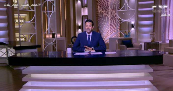 بالفيديو - إبن فنان شهير يستغيث لإنقاذ والده