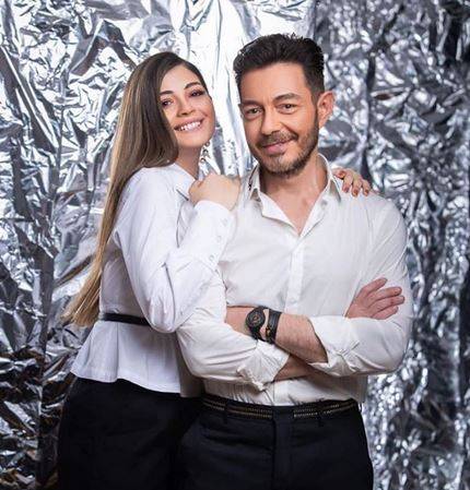 بالفيديو - مشادة طريفة بين أحمد زاهر وابنته وقراره النهائي يخيّب ظنّها