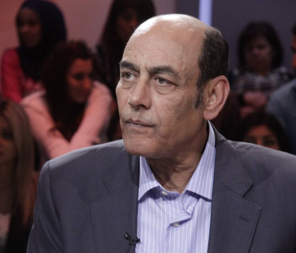 بالفيديو - أحمد بدير يُحرج إنجي علي بسبب كورونا