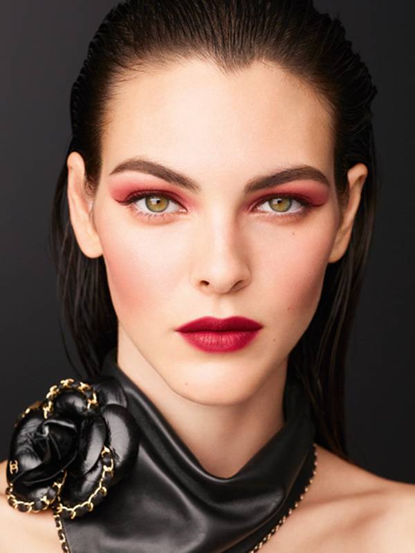 من شانيل CHANEL مجموعة مكياج CANDEUR ET EXPÉRIENCE: ACTE ll  لخريف وشتاء 2020