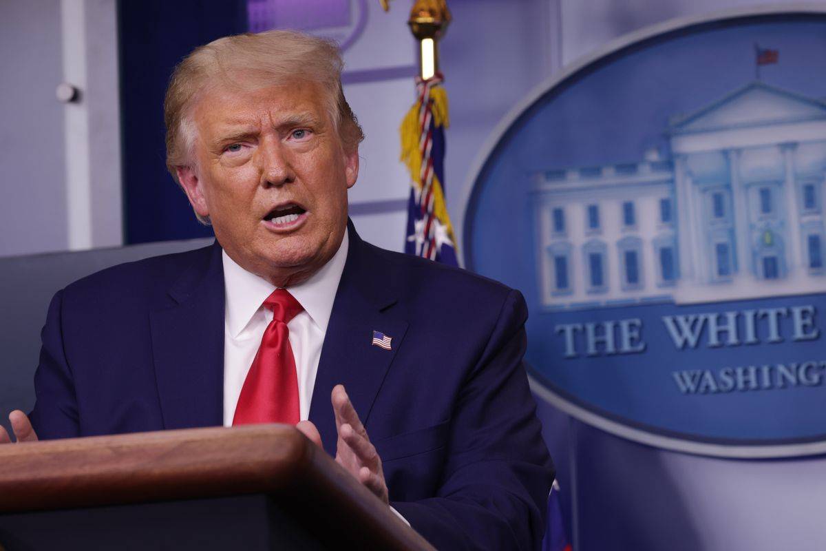 عارضة أزياء تتهم دونالد ترامب بالاعتداء عليها