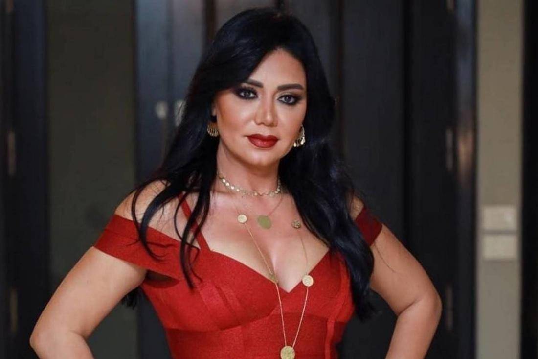 بعد ظهورها بدبلة... رانيا يوسف تكشف حقيقة خطوبتها