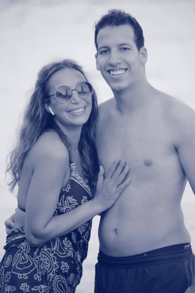 سهام جلال والساحر عزام