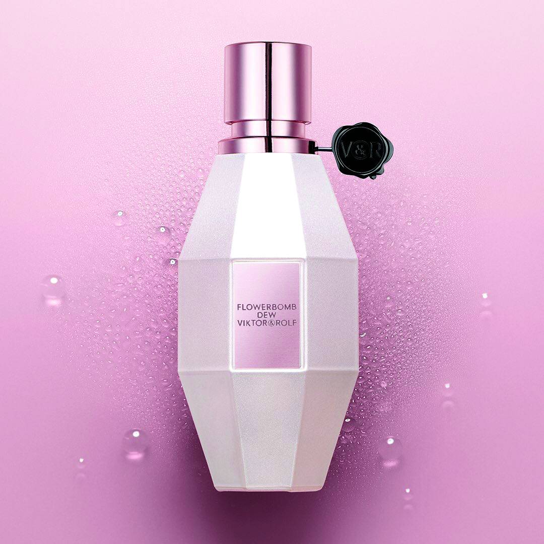 VIKTOR ROLF FLOWERBOMB DEW Laha Magazine