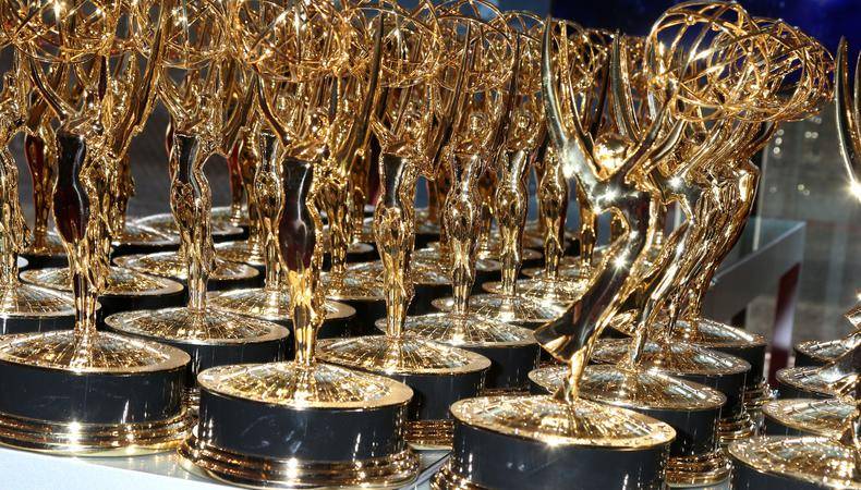 بالفيديو - هؤلاء هم الفائزون بجوائز حفل Emmy الافتراضي