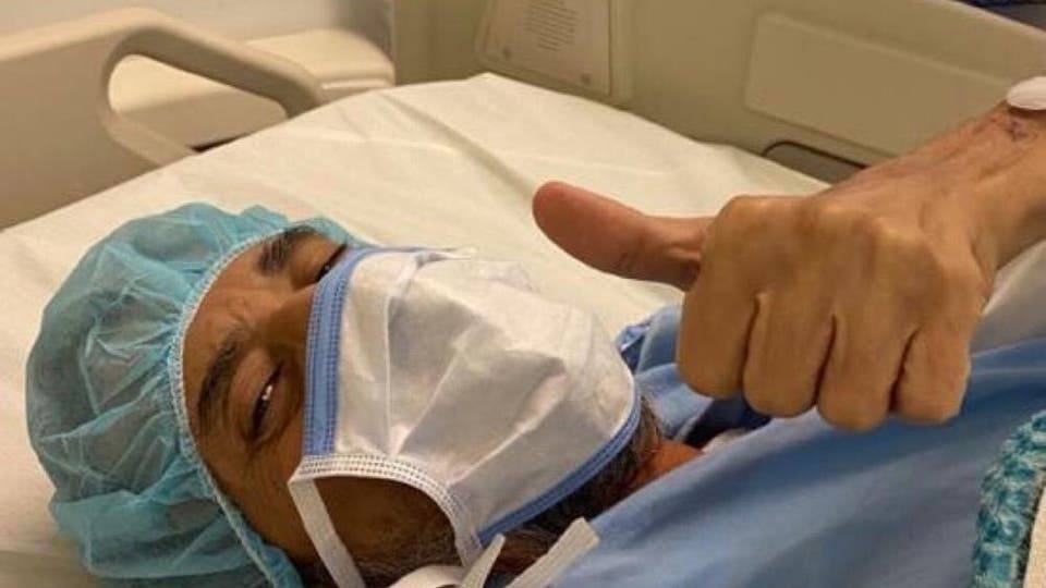 خالد سامي يبشّر الجمهور بنجاح عملية زراعة الكبد