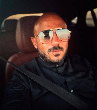 بالصور - محمود العسيلي يسخر من نفسه!