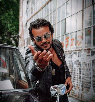 بالصور - إبنة سامو زين أصبحت شابة وتخطف الأنظار بجمالها.. تعرفوا إليها