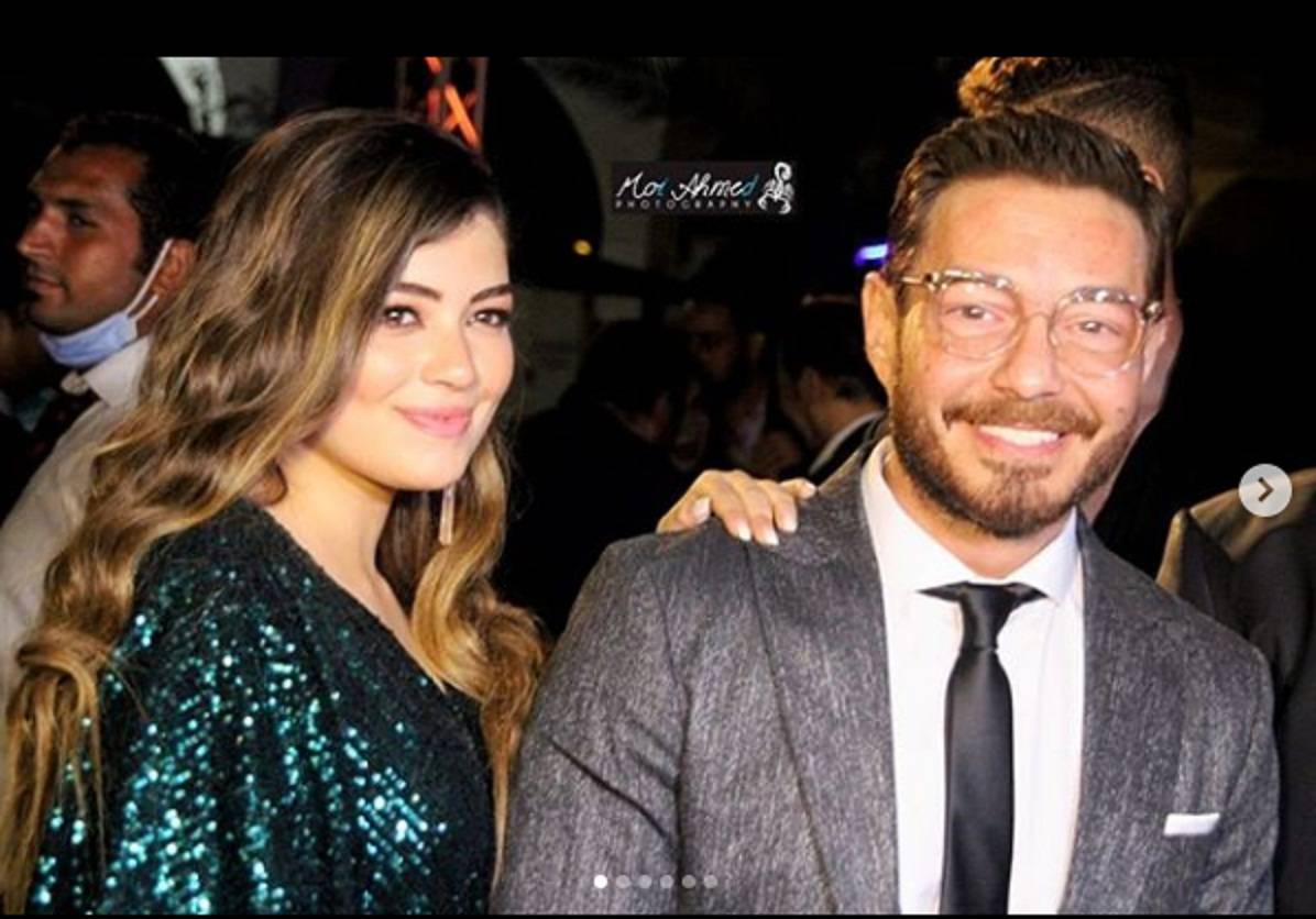 بالفيديو - أحمد زاهر ينفعل على متابعيه بسبب التحرّش بابنته