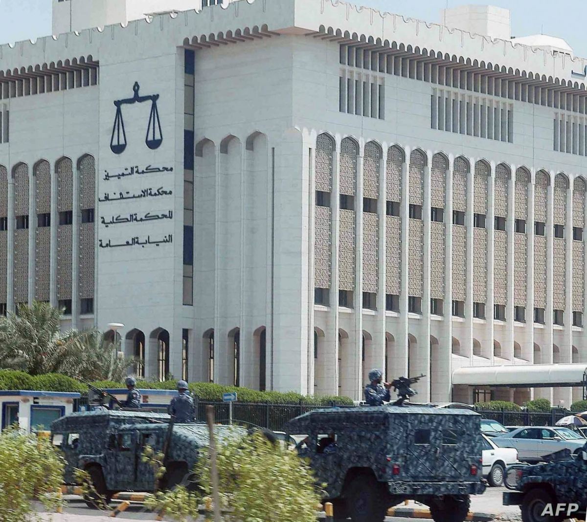 حكم بالحبس عامين على هذا الفنان الخليجي