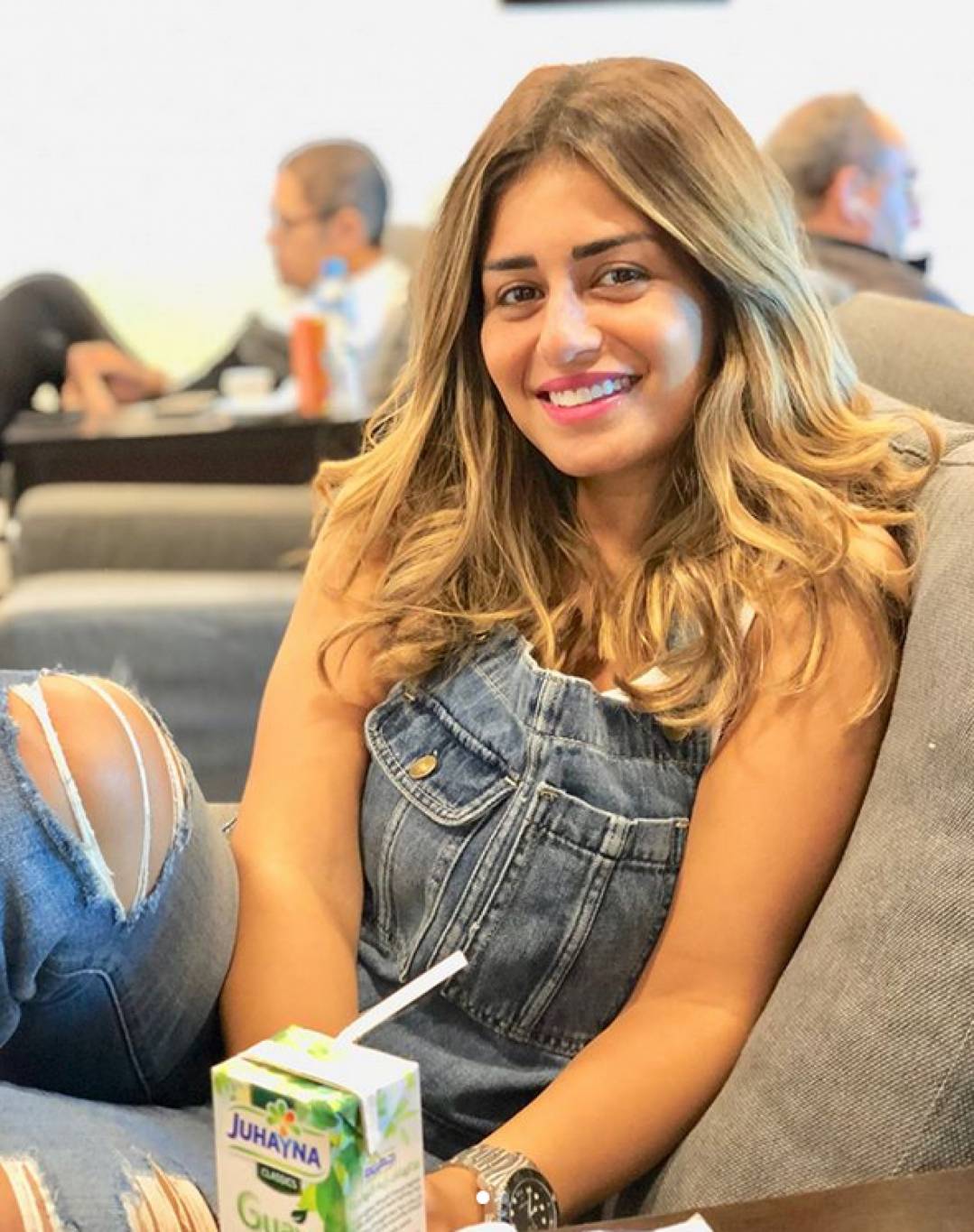 منة فضالي تطلب الدعاء لوالدتها: 