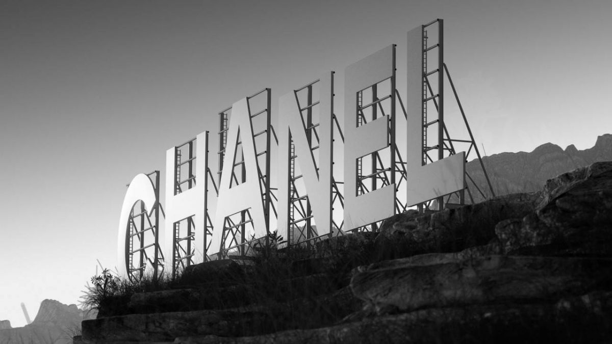 مجموعة شانيل للملابس الجاهزة لربيع وصيف 2021