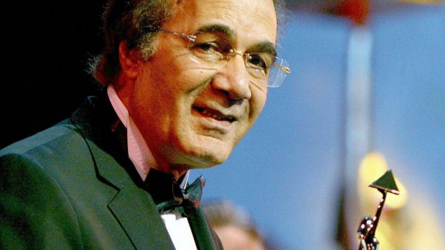 عاجل - وفاة الفنان الكبير محمود ياسين