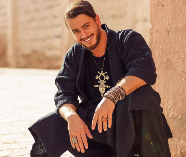 دفاعاً عن سعد لمجرد... ملكة جمال المغرب تتنمّر على المصريات وتشبّههن بالرجال