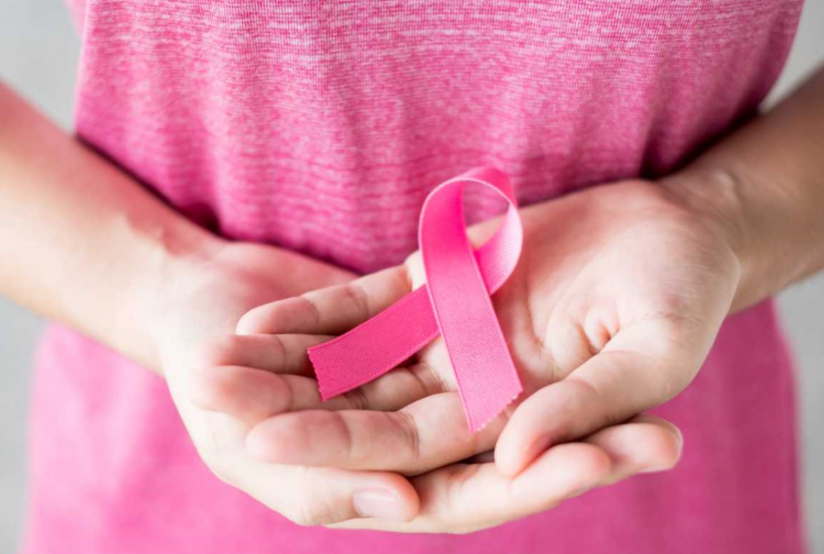 ما قصة شريط اكتوبر الوردي؟