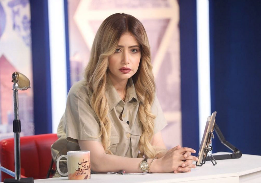 للمرة الأولى مي العيدان تكشف قصة وفاة والدتها بسبب الإهمال