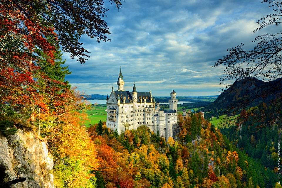 بعد مرور 30 عاماً على الوحدة.. ألمانيا تثبت جدارتها كوجهة عالمية للسياحة والسفر