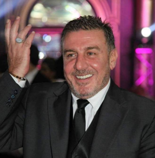 هل شتم وائل رمضان رجلاً طلب منه مساعدة مالية؟