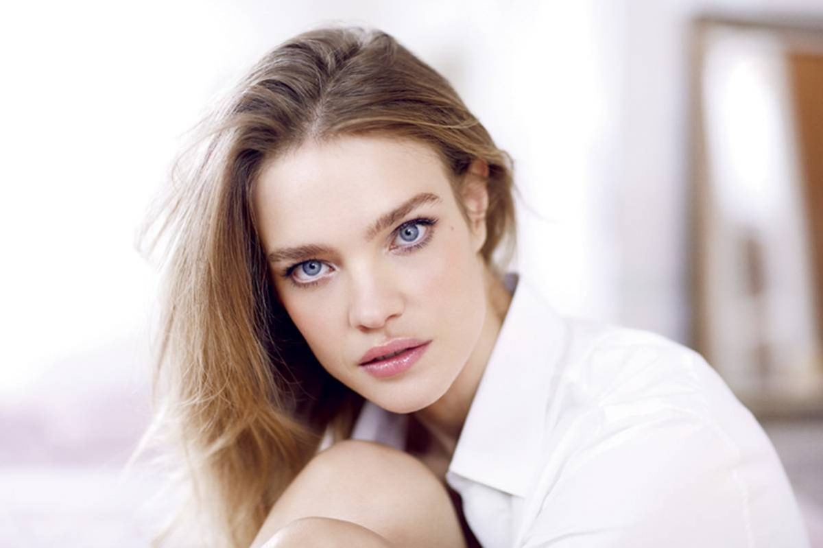 GUERLAIN ROUGE G - ناتاليا فوديانوفا: أحمر الشفاه هو 