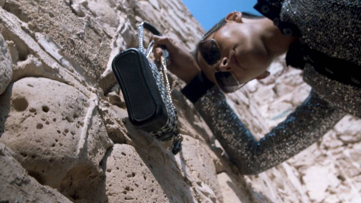 مجموعة الأزياء الجاهزة لخريف وشتاء ٢٠٢٠ / ٢٠٢١ بتوقيع CHANEL شانيل