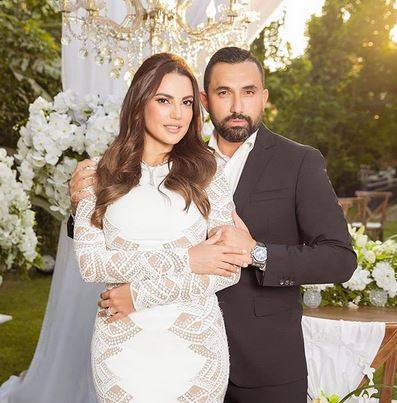 بالفيديو - درة تبكي وهي ترقص برومانسية يوم زفافها