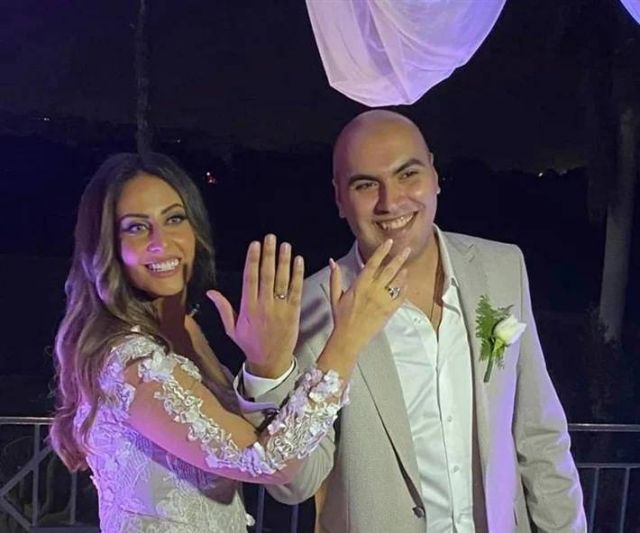 نهال نبيل وخطيبها