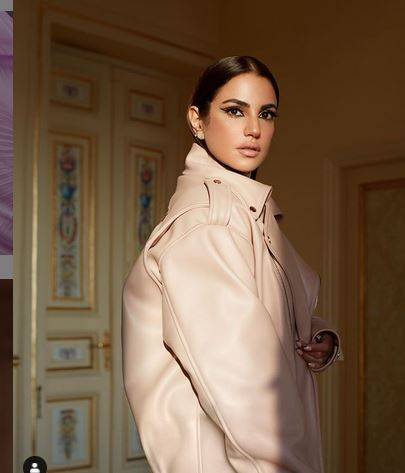 بالصور - بعد شائعة زواجها.. إطلالة ساحرة لدرة في الجونة