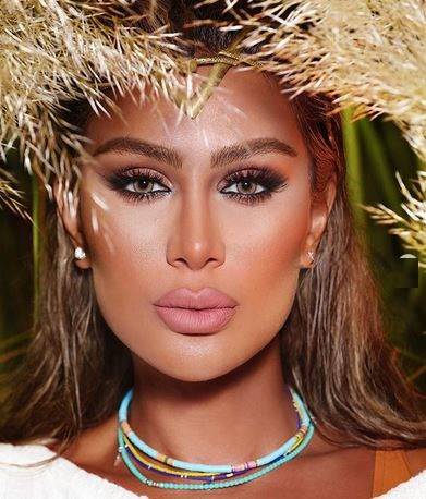 بعد التنمر على شكلها.. مايا دياب تثير ضجة بصورة جديدة على البحر