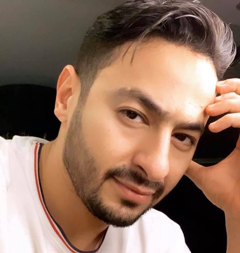 بعد تهديد خالد الجندي.. حمادة هلال يغير كلمات أغنية 