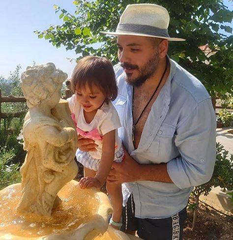 بالفيديو - إبنة رامي عياش تفقده القدرة على النطق لهذا السبب