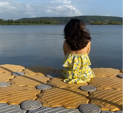 صديق هذه الممثلة يطعنها في الشارع بسبب رفضها الزواج منه