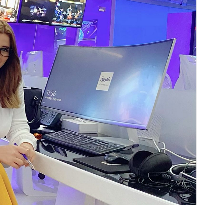 استئصال ورم من حنجرة مذيعة 