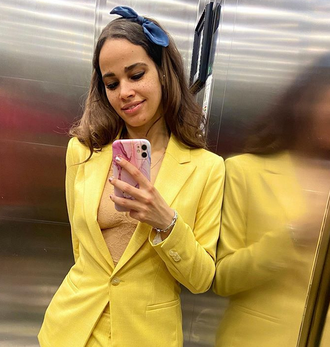 نور عمرو دياب في صورة مخيفة