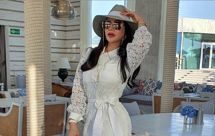 بالفيديو – رقص وملابس بيضاء... هكذا احتفلت لجين عمران بميلادها بطريقة مختلفة