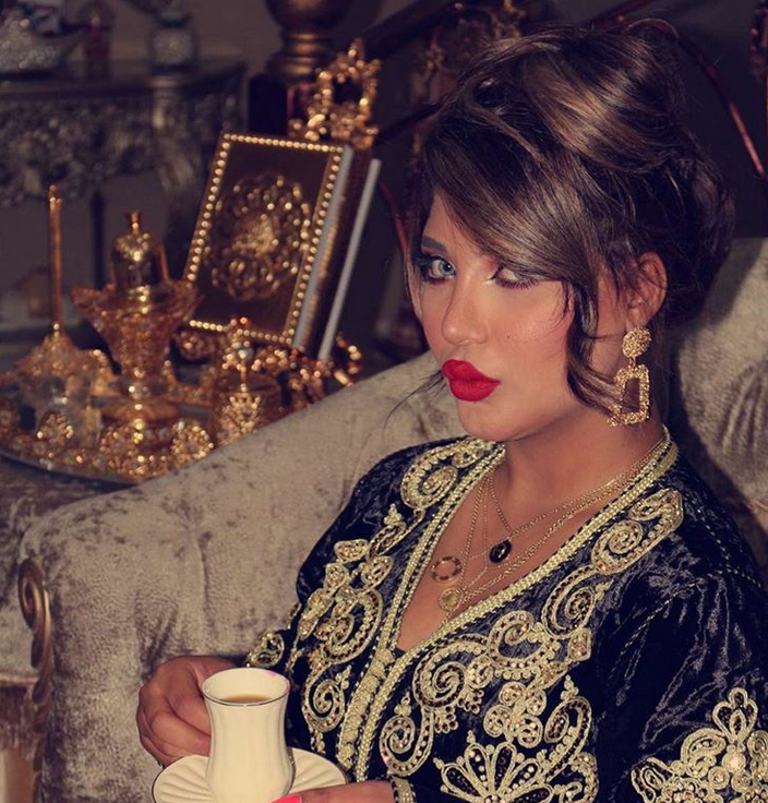 بالصورة - الظهور والتعليق الأول لسارة الكندري بعد خروجها من السجن