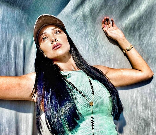 بالصورة – شقيقة ديانا كرازون الصغرى تتعرّض للتنمّر بسبب شكل بشرتها