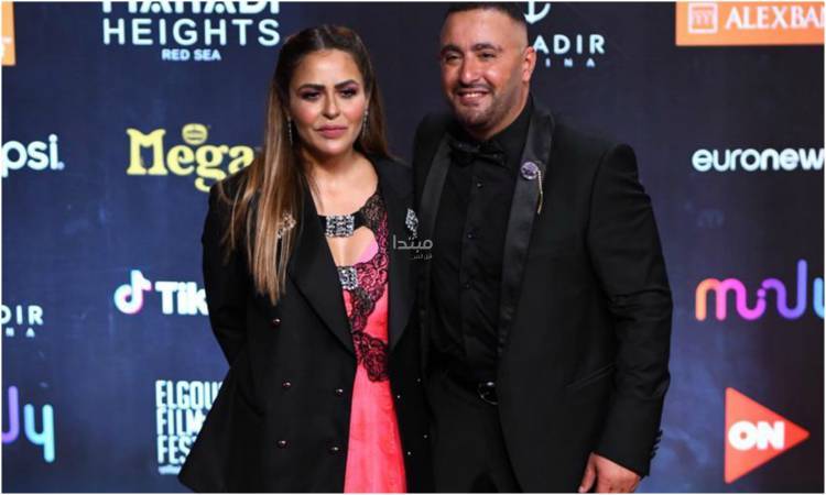 بعد أن أثارت به الجدل في مهرجان الجونة.. أسرار وسعر فستان زوجة أحمد السقا