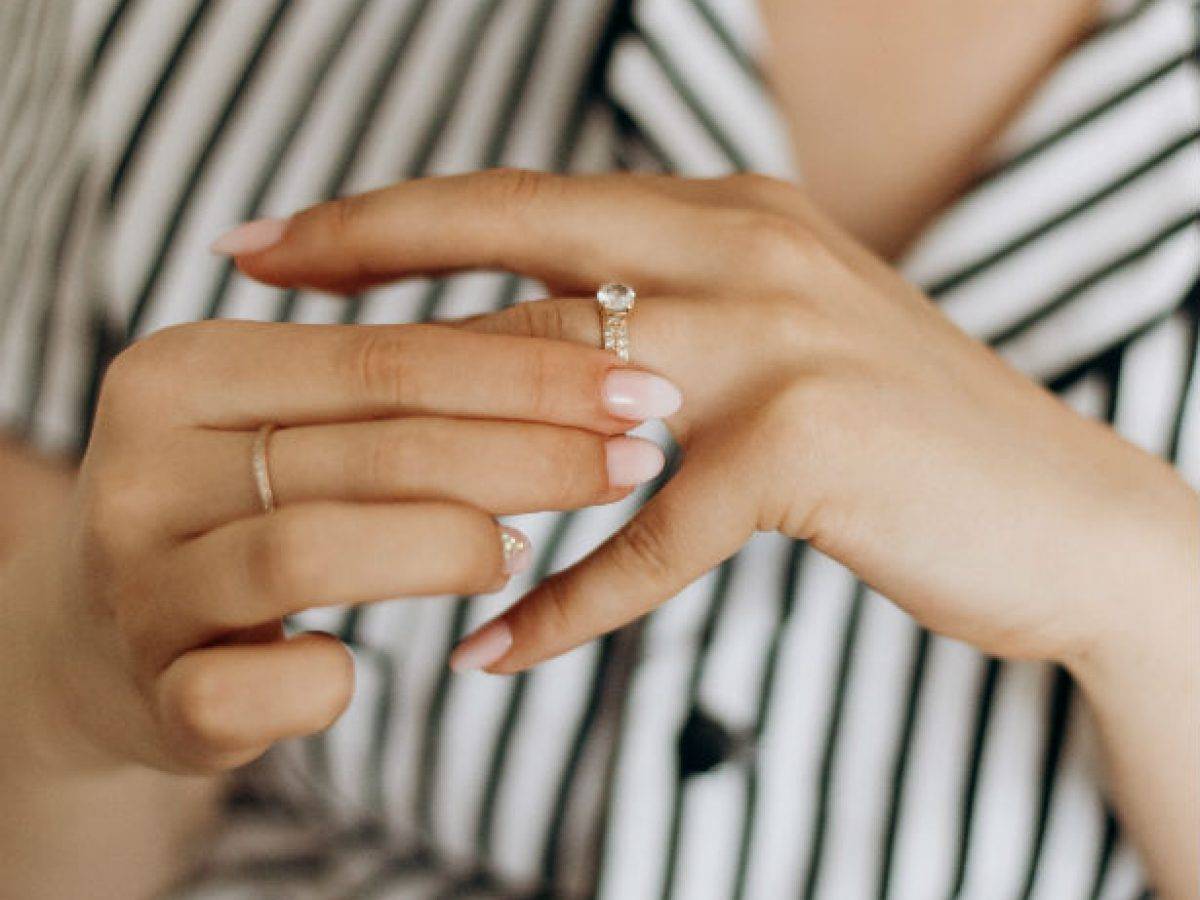 في زمن كورونا تعقيم المجوهرات ضروري لهذا السبب