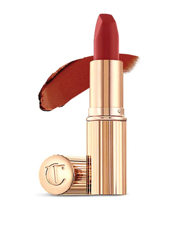 ‏Charlotte Tilbury Matte Revolution Lipstick in Bond Girl