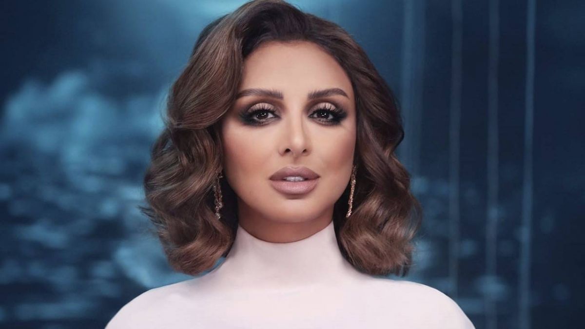 فنانات ذهبن الى عيادة الطبيب النفسي