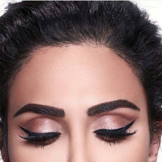 5 إطلالات حواجب سهلة لموسم الأعياد