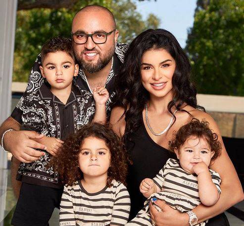 بالفيديو - ابنة ريما فقيه الصغرى تأسر القلوب بجمالها... هل تشبهها؟