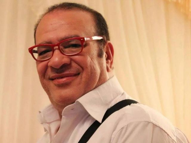 صلاح عبد الله يحذف صورة زوجته لهذا السبب